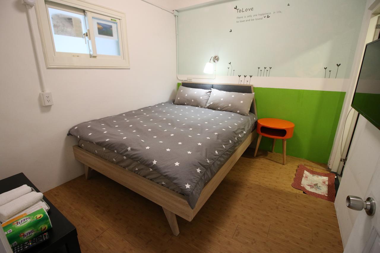 Corner Inn九份住宿i 小角落民宿i 機車租借i日夜間導覽 Kültér fotó